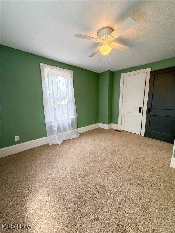 Akron, Ohio 44301, United States, 3 Bedrooms Bedrooms, ,1 BathroomBathrooms,Residential,Active,215136