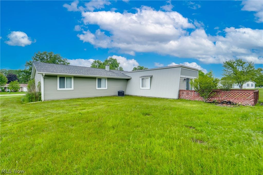 Photo of 9109 Seminole Lane, Macedonia, OH 44056 (MLS # 5192817)