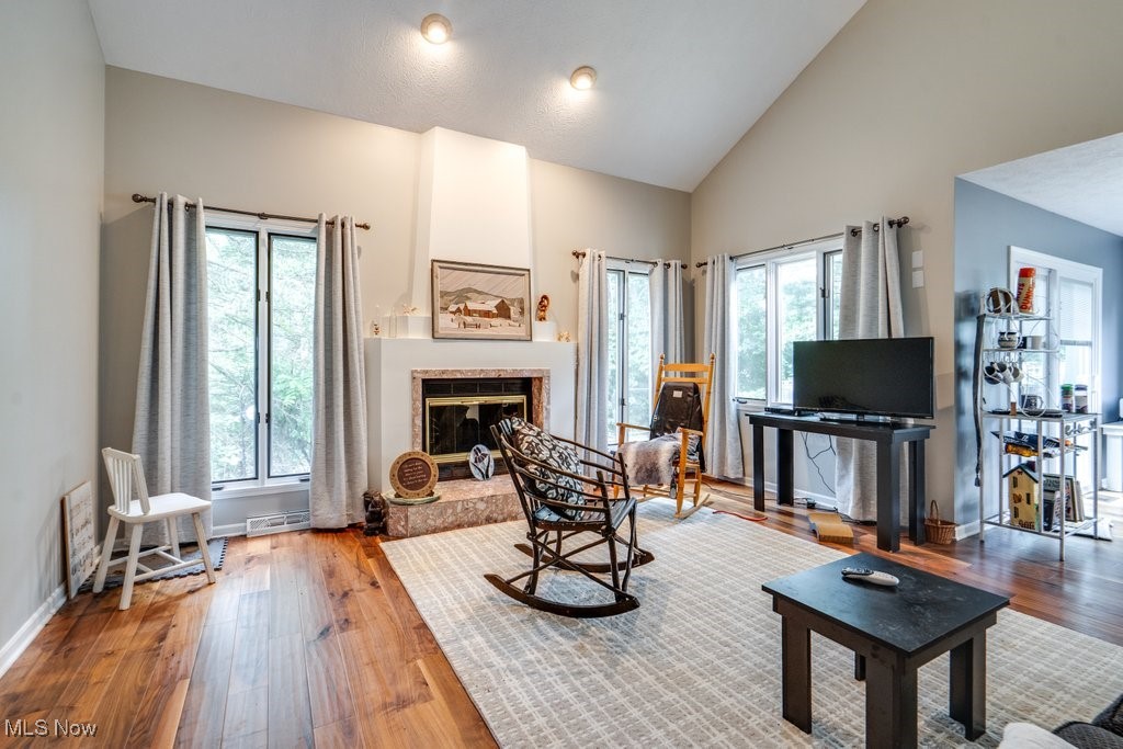 Emerald Woods Estates - Residential