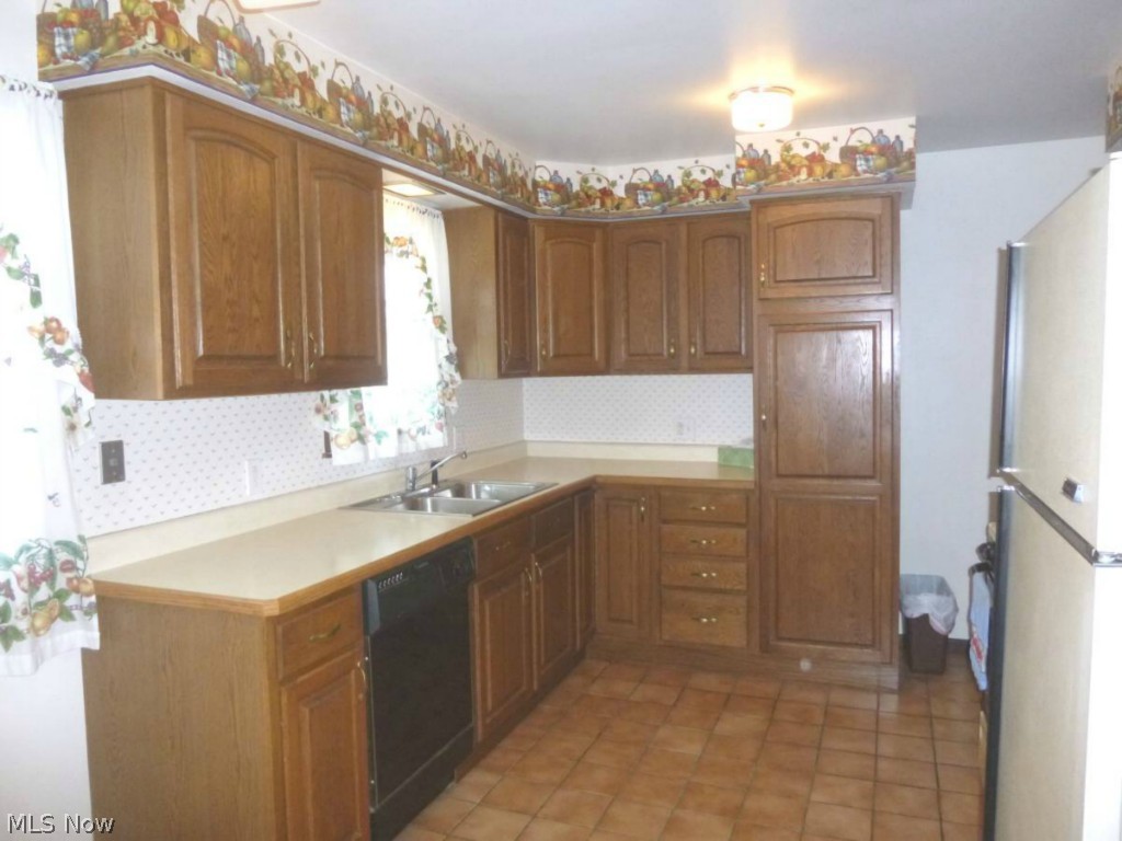 City/Youngstown - Residential