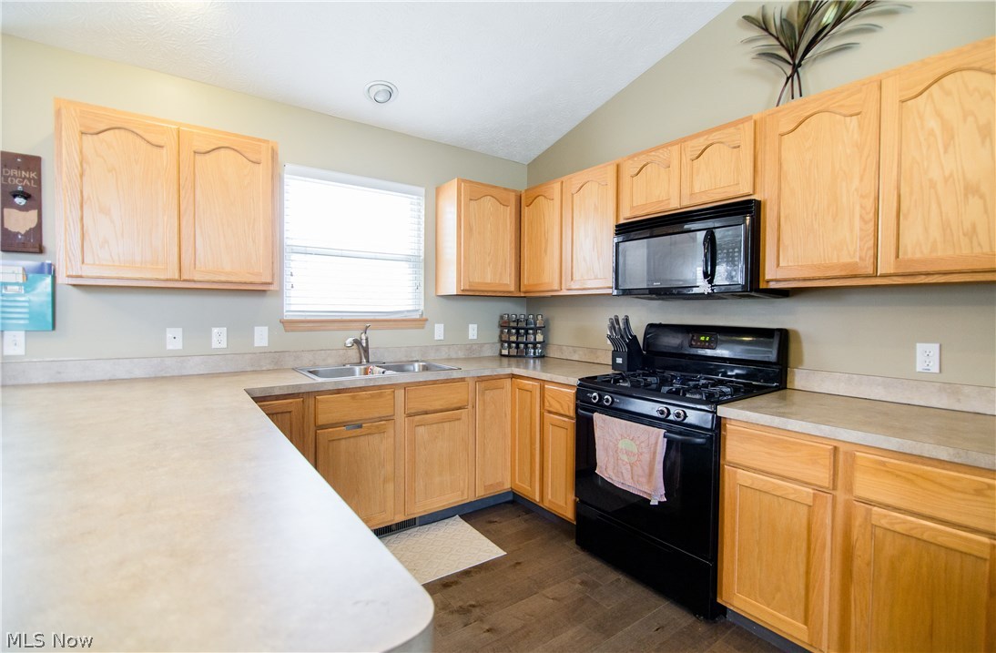 Meadow Lakes Sub - Residential