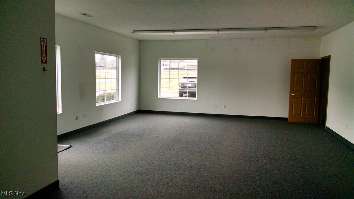 Springfield 07 - Commercial Sale