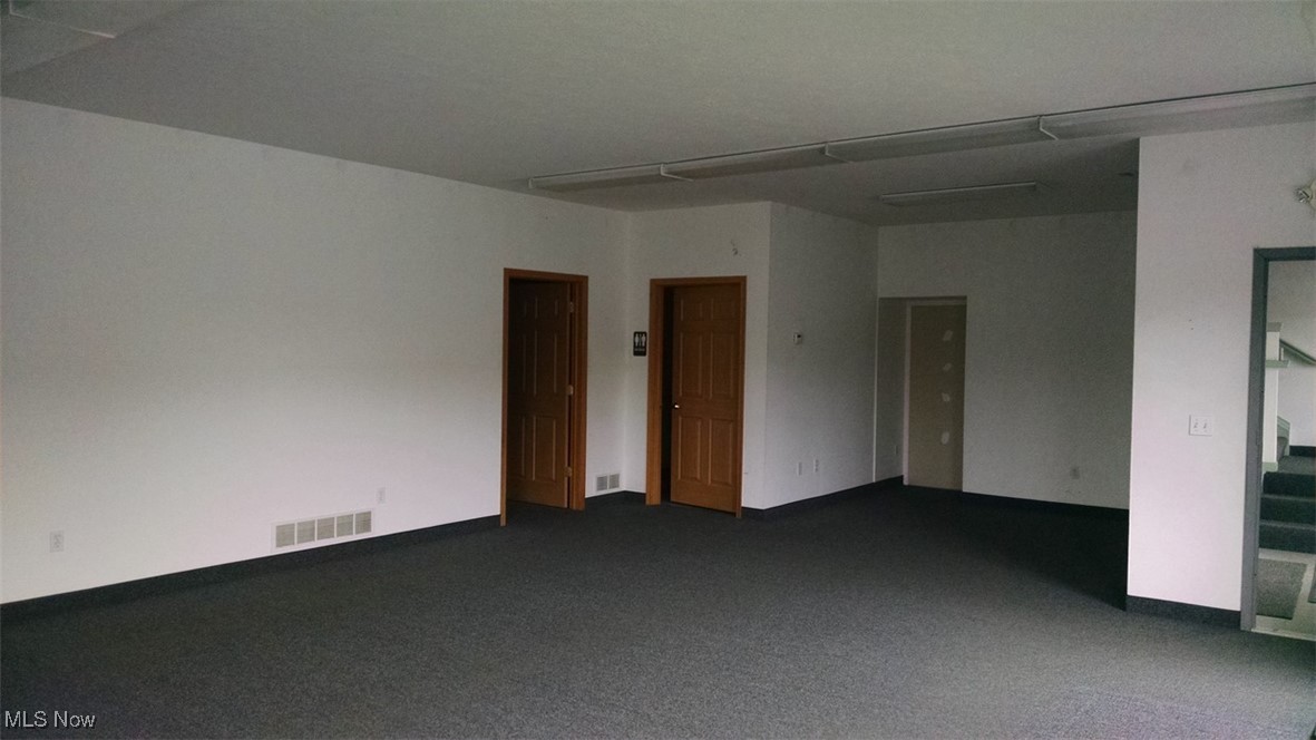 Springfield 07 - Commercial Sale