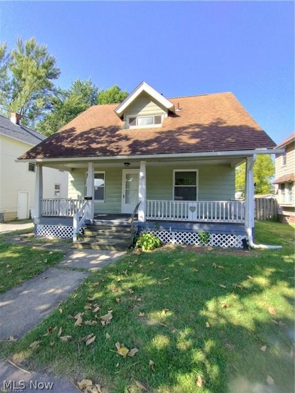 Photo of 175 Charles Avenue NE, Warren, OH 44483 (MLS # 5197432)