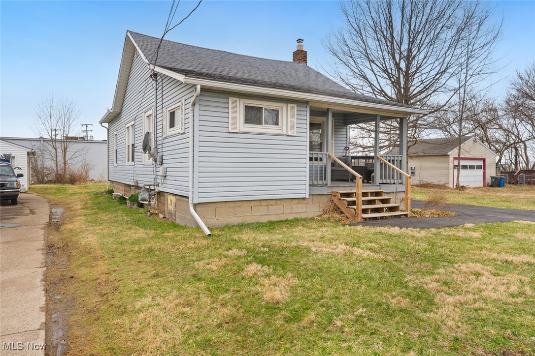 680 Sheffield Road, Sheffield Lake, Ohio image 3