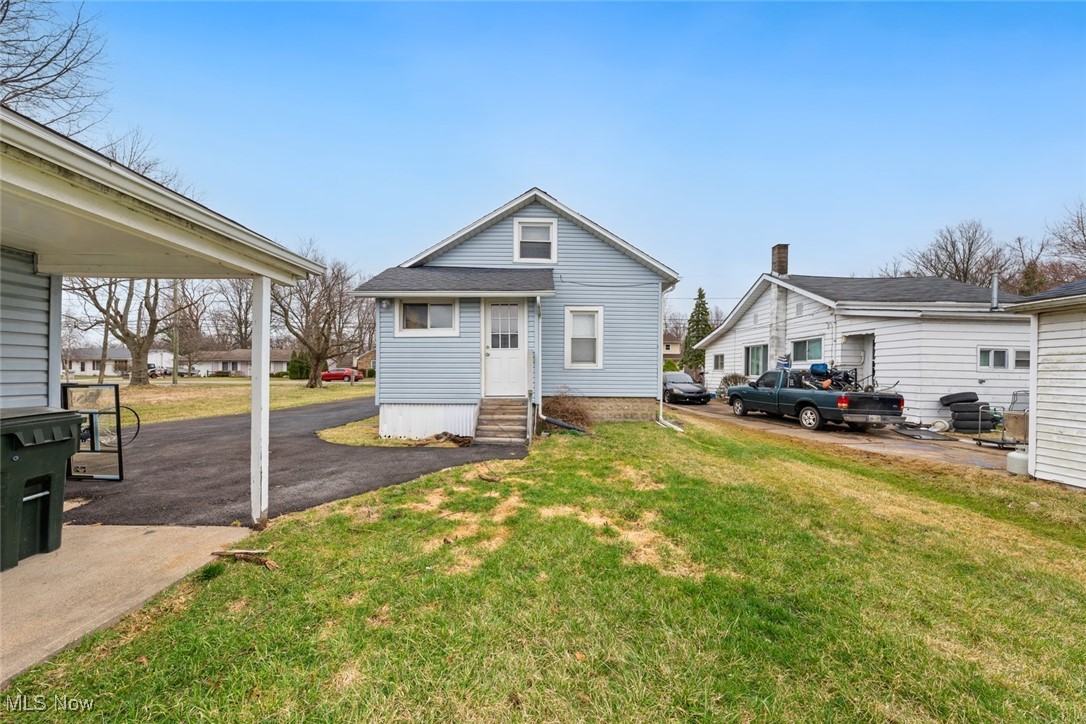 680 Sheffield Road, Sheffield Lake, Ohio image 35