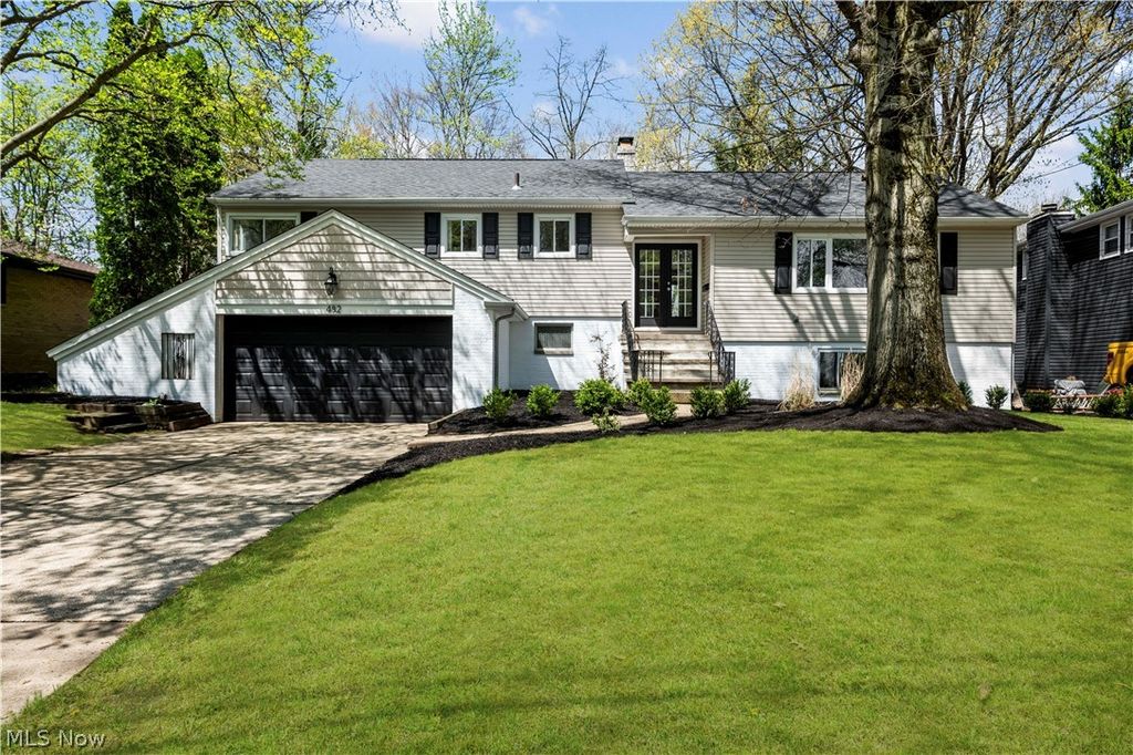 Photo of 482 Garnette Road, Akron, OH 44313 (MLS # 5204113)