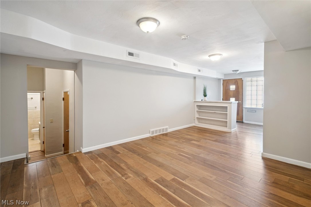 S H Kleinman Realty Cos - Residential