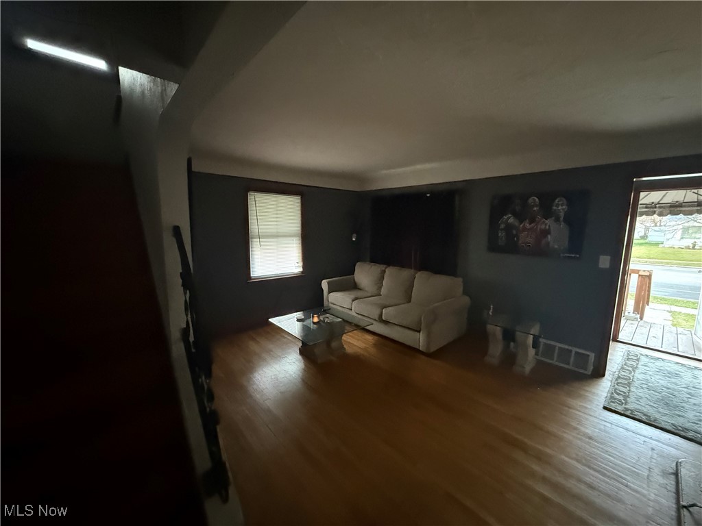 16008 Harvard Avenue