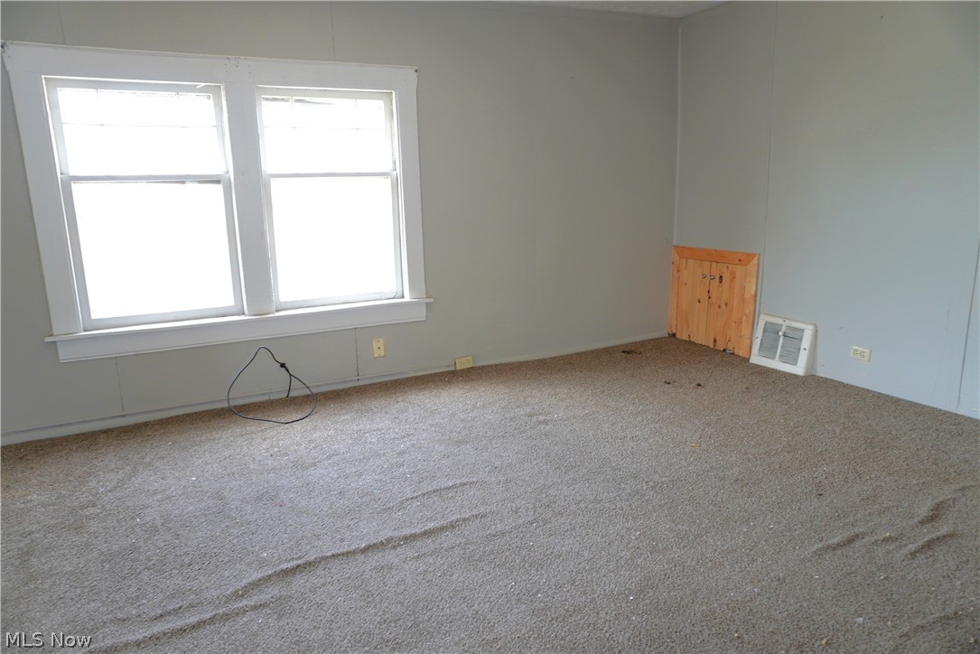 East Akron Terrace - Residential