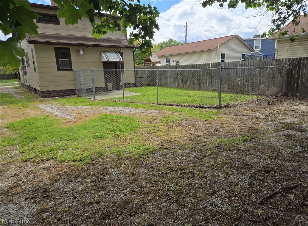 East Akron Terrace - Residential