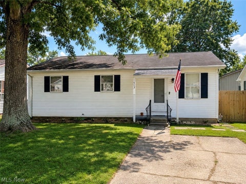 Homes For Sale - 613 Myrtle Street<br/> Wood County, Parkersburg, WV 26101