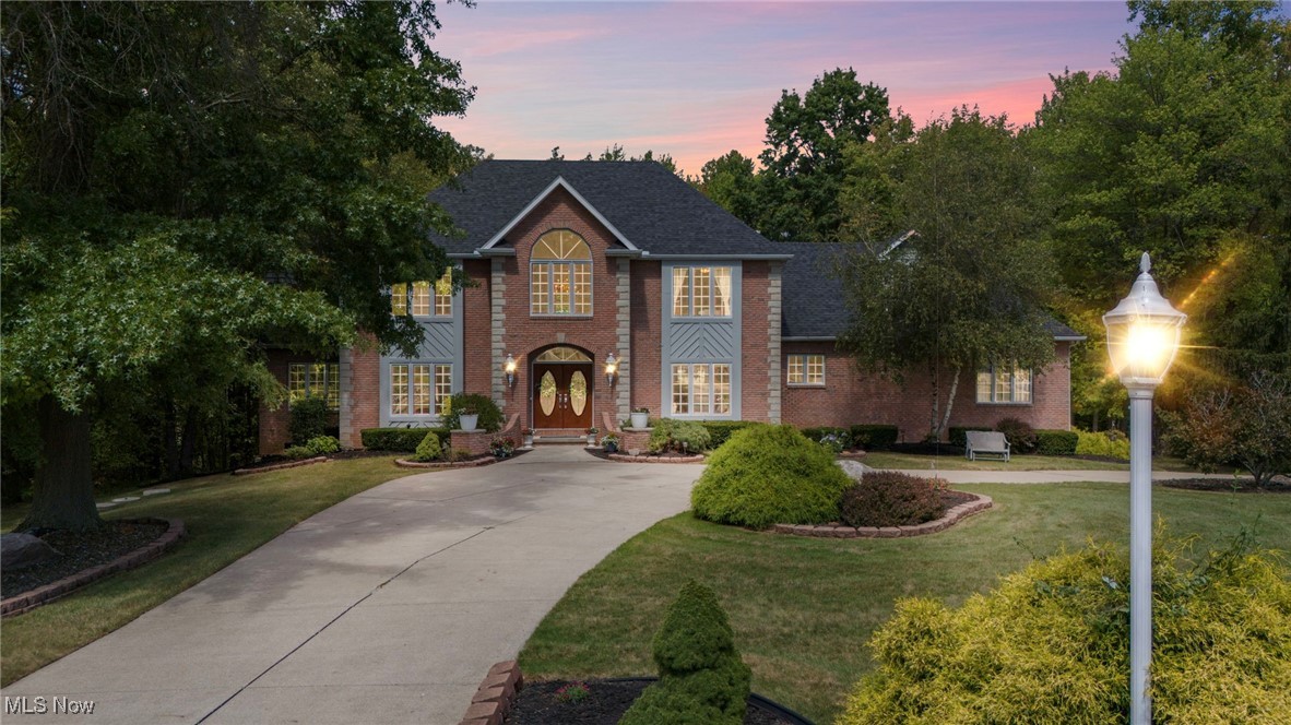38500 River Ridge Court, Grafton, Ohio image 2