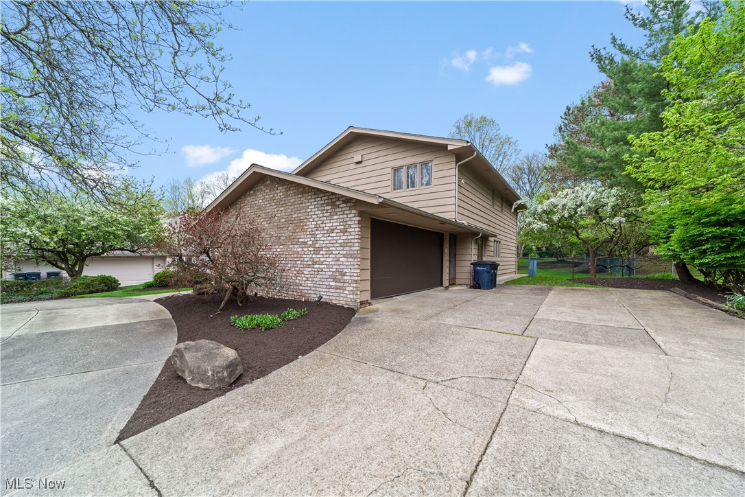 26460 Hendon Road, Beachwood, Ohio image 39