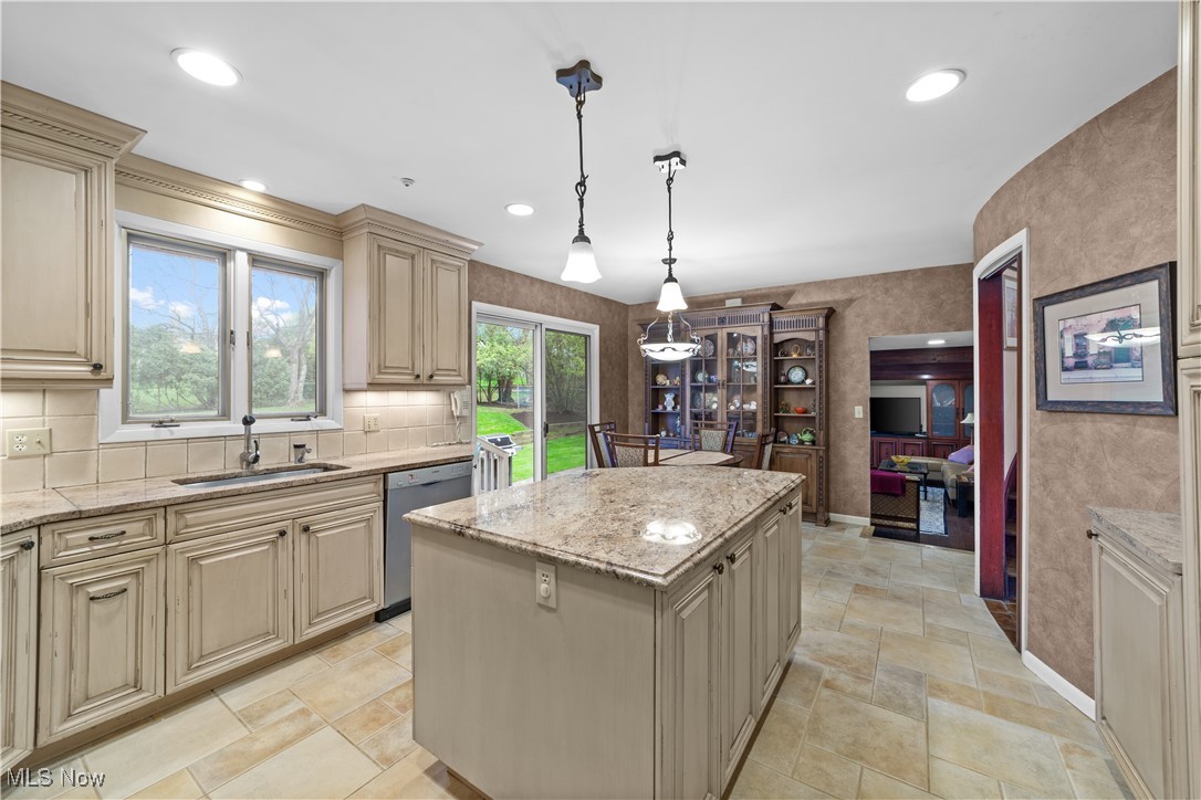 26460 Hendon Road, Beachwood, Ohio image 10
