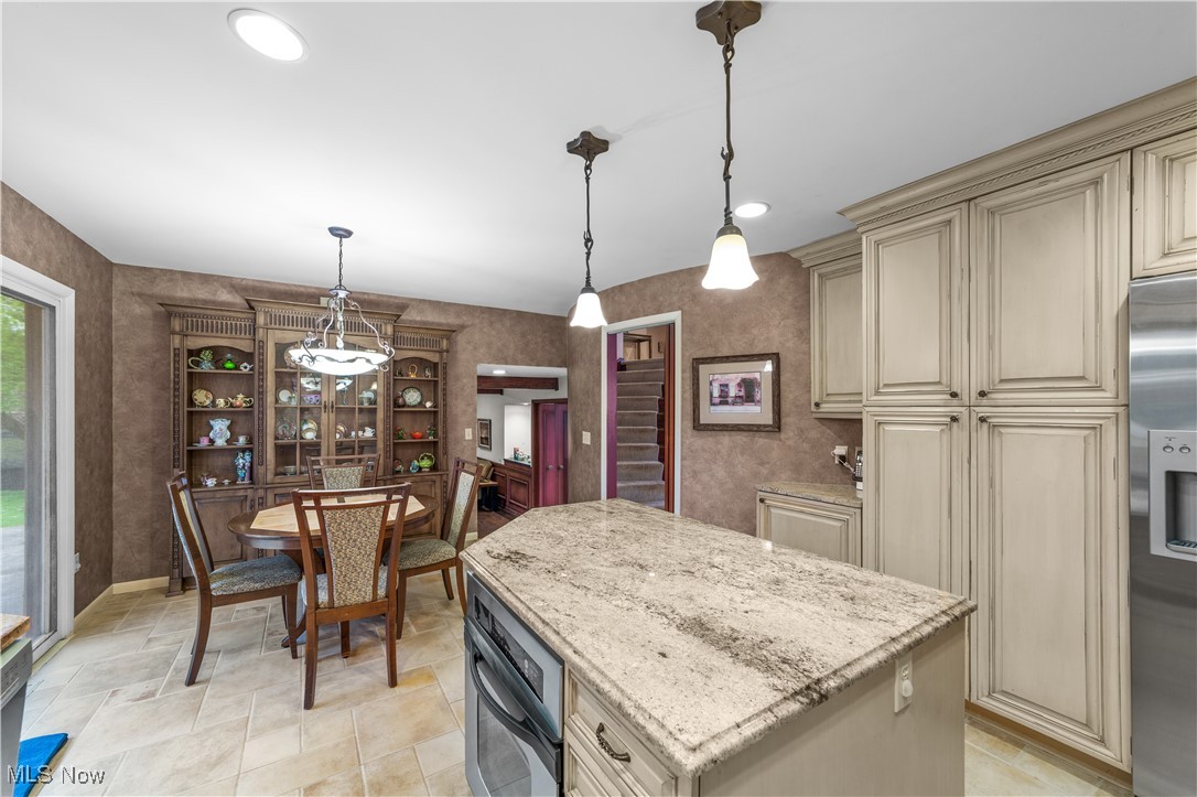 26460 Hendon Road, Beachwood, Ohio image 11