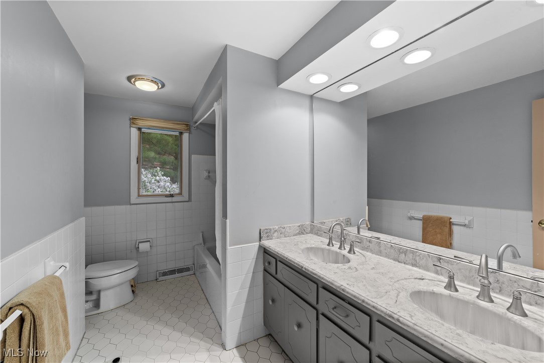 26460 Hendon Road, Beachwood, Ohio image 34