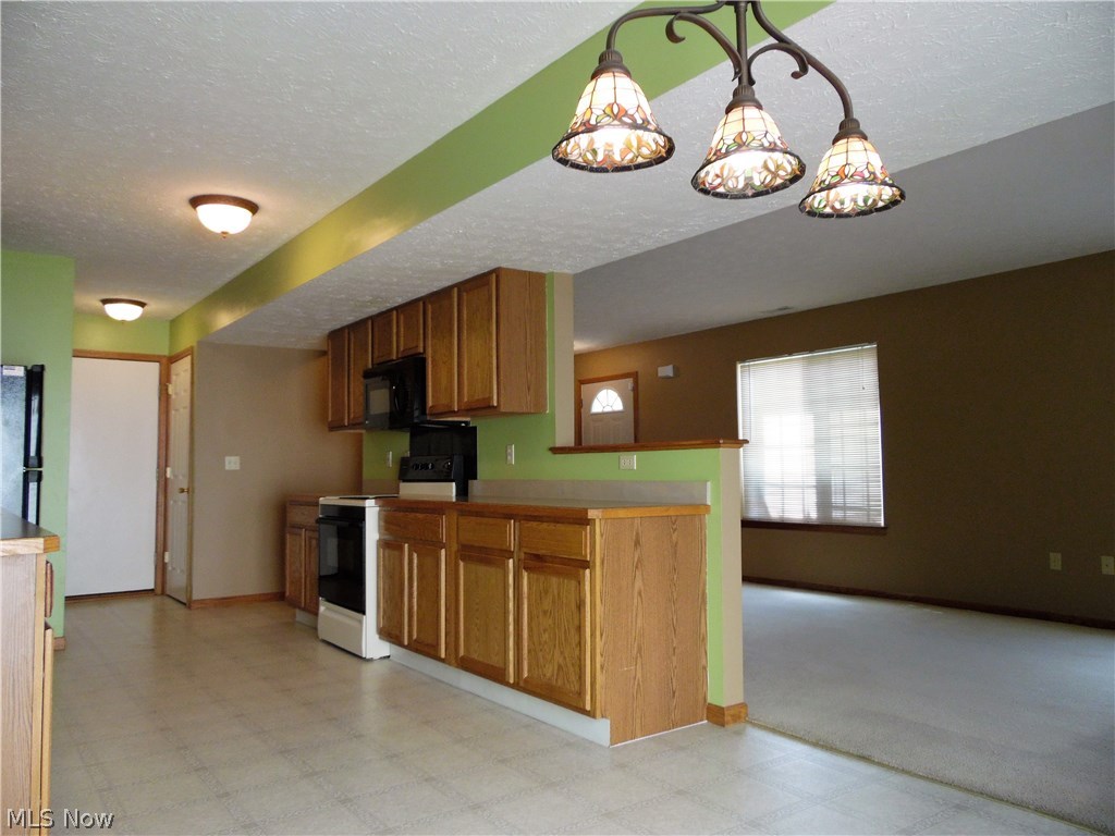 Lakes/Brittany Pointe - Residential