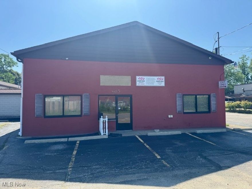 Centrally located mixed-use building with so many possibilities. Immediate occupancy. It used to be a contractor design center and now it could be your shop, convenience store, or hair salon. This was previously used for a contractor design center. It has a small kitchen area, office, 2 bathrooms, and it could be separated for any of your needs. It comes with a heated garage/warehouse, approximately 720 sq ft of the storefront of offices and bathrooms, and 700 sq ft of the garage, which makes 2400 sq ft total. The tenant is responsible for all utilities. Agent owned. Call today to schedule a tour.