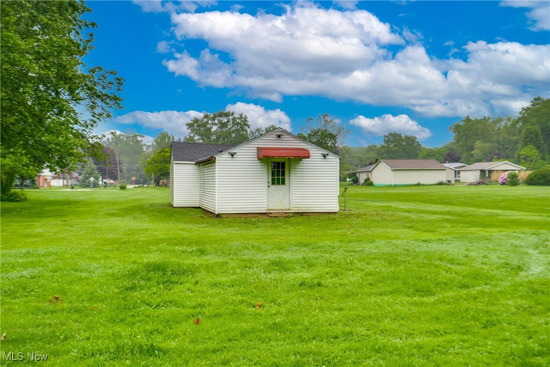 Suffield Village 86 - Residential