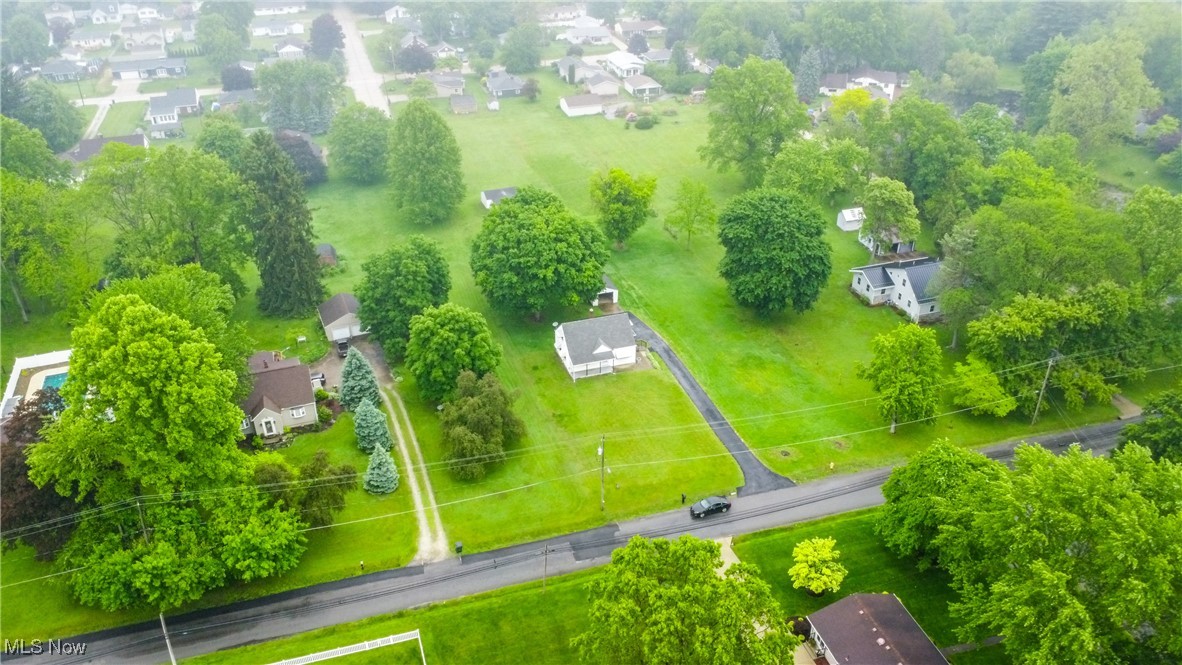 Suffield Village 86 - Residential