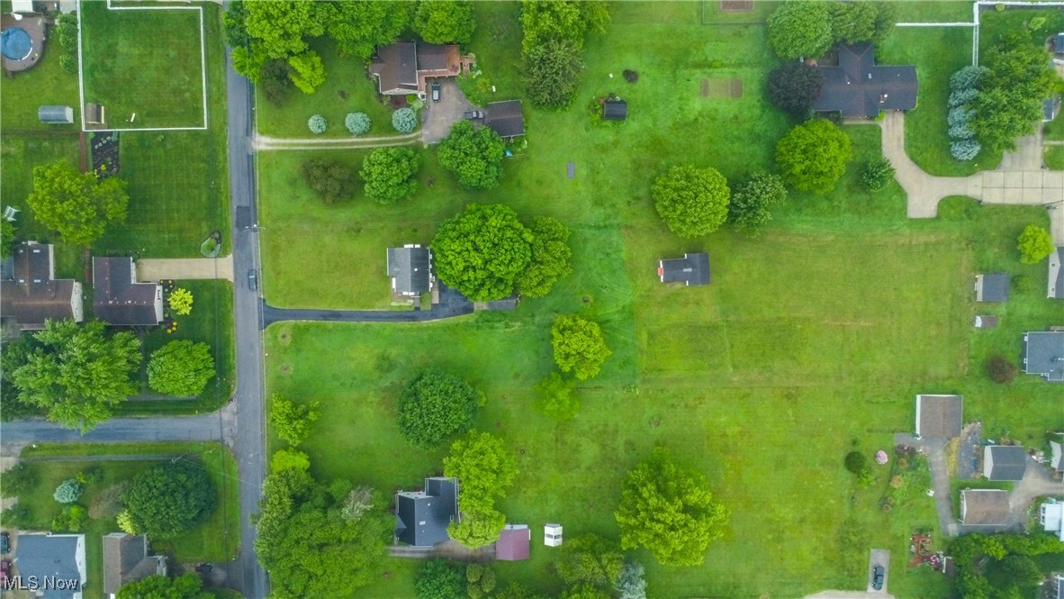 Suffield Village 86 - Residential