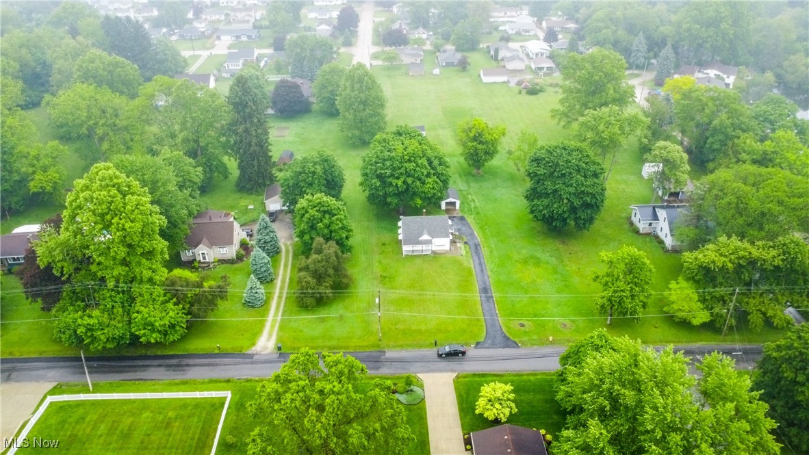 Suffield Village 86 - Residential