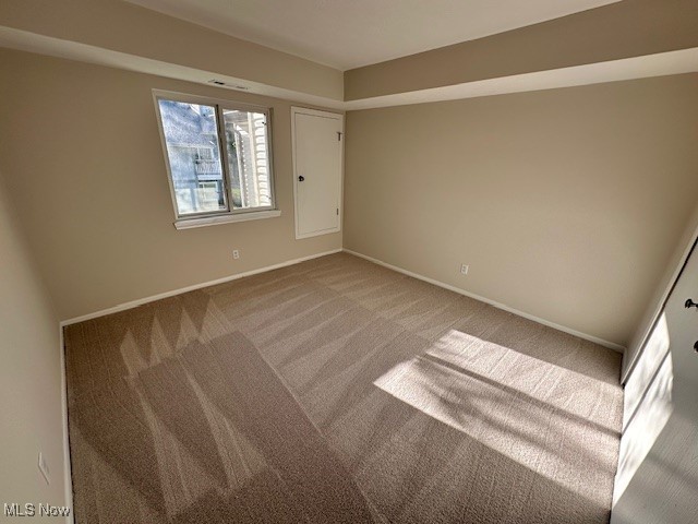 9036 Portage Pointe Drive, Streetsboro, Ohio image 8