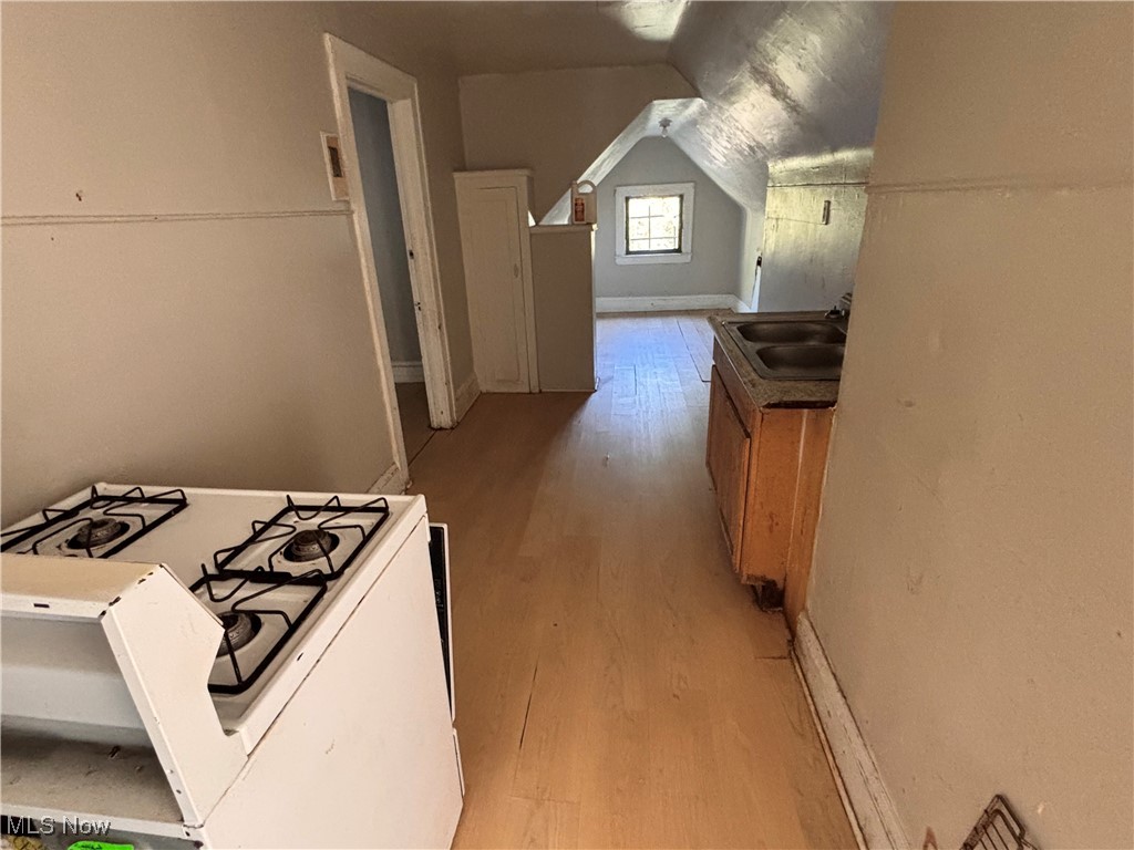 Maxwell-Cole Sub 1 - Residential Income