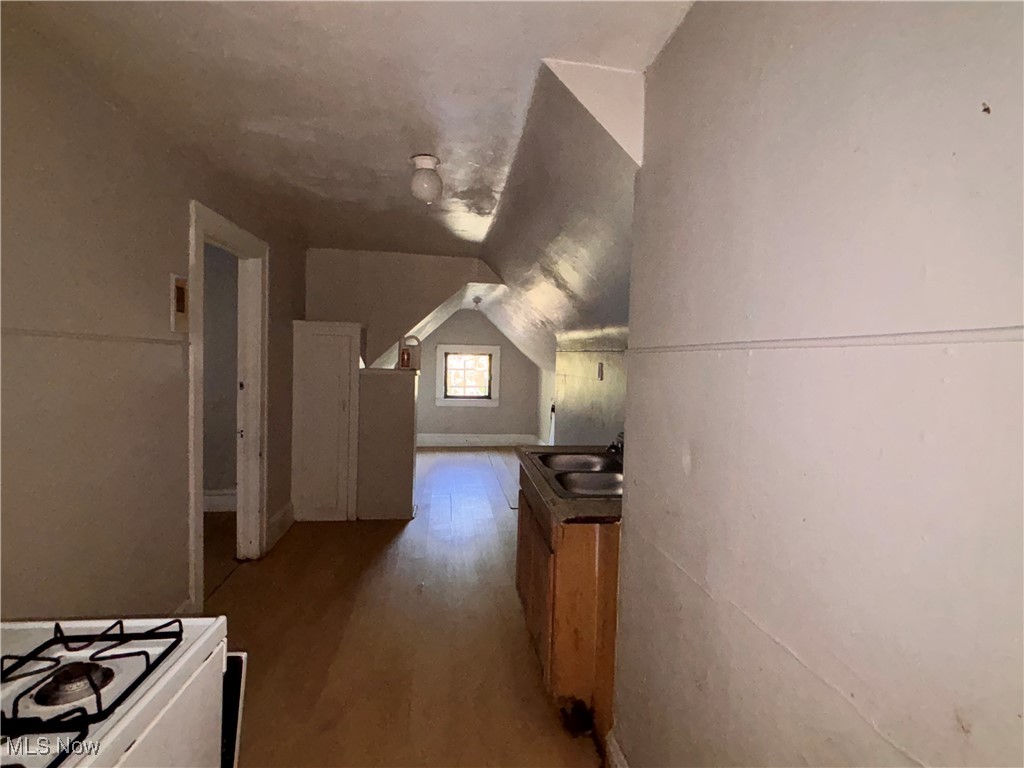 Maxwell-Cole Sub 1 - Residential Income