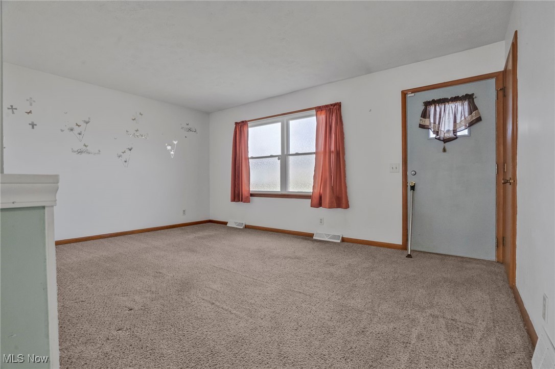 1406 Wade Avenue, Alliance, Ohio image 4