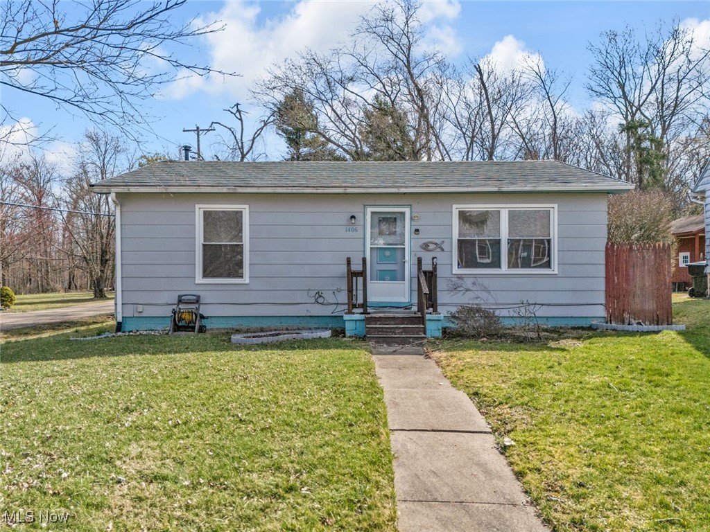 1406 Wade Avenue, Alliance, Ohio image 2