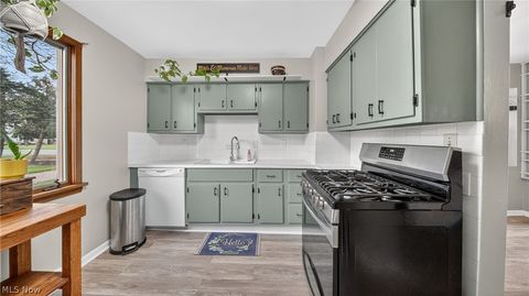 Tiny photo for 6162 Engle Road, Brook Park, OH 44142 (MLS # 5204132)