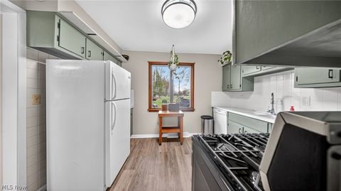 Tiny photo for 6162 Engle Road, Brook Park, OH 44142 (MLS # 5204132)