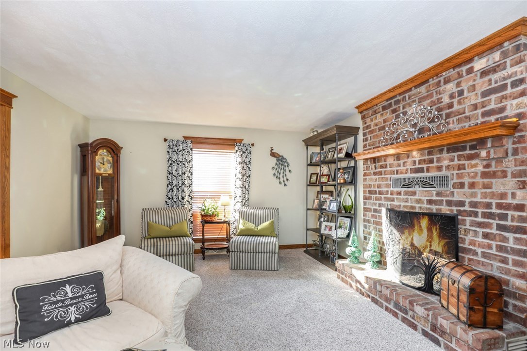 Hoffman-Wolf 03 - Residential