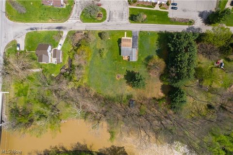 Tiny photo for 10716 Green Road, Wakeman, OH 44889 (MLS # 5202414)