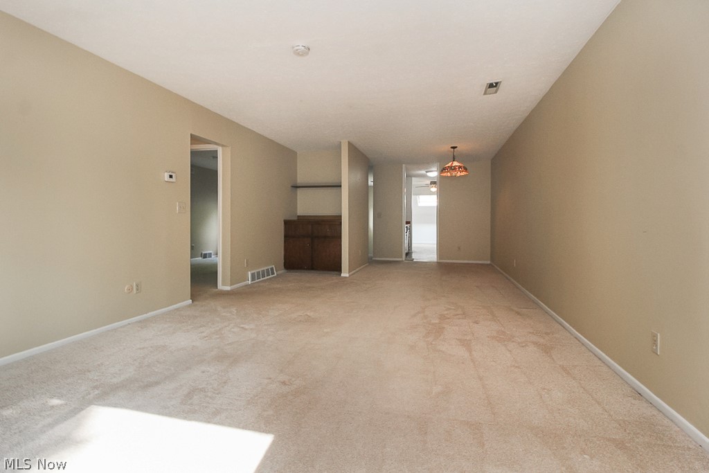 Trees Condo - Residential