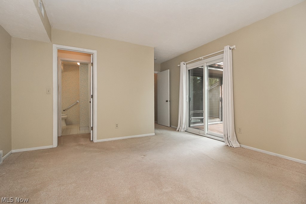 Trees Condo - Residential