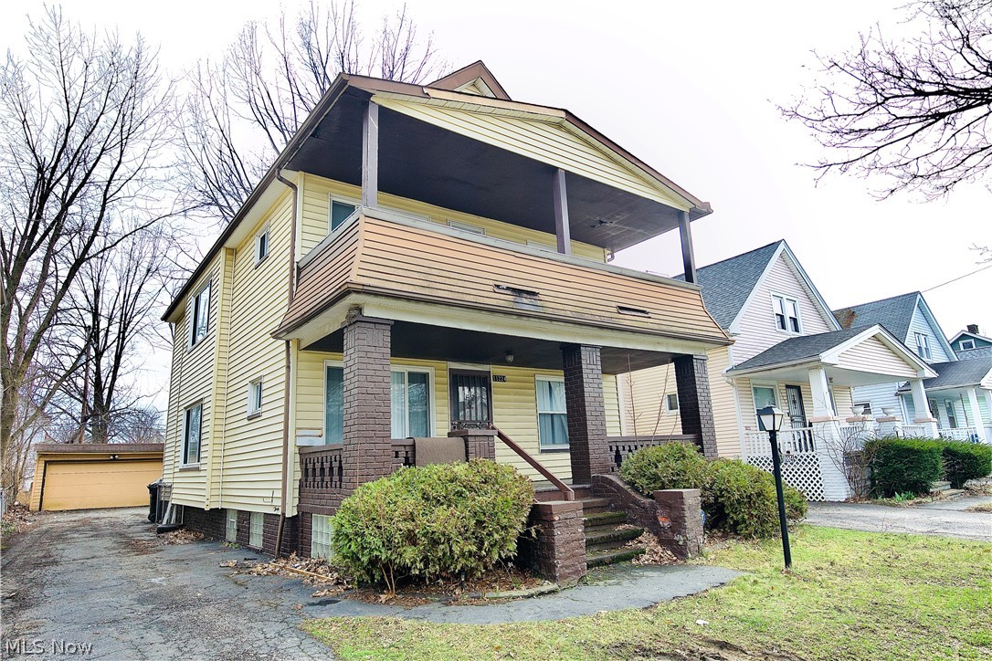 11224 Parkview Avenue