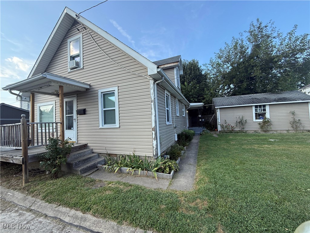 Welcome to this beautiful 1,100 sq ft Cape Cod, located on Bidwell Street just steps from Parkersburg High School. This inviting home features refinished hardwood floors throughout, a cozy gas fireplace and a new min-split syst for year-round comfort.
The kitchen offers freshly refinished cabinets, abundant storage and a functional layout that flows into the dining space. The updated bathroom boasts new flooring and a bright, fresh feel. Upstairs you'll find a spacious flex area perfect for a bedroom, office, or bonus living space.
Outside, enjoy a manageable yard, a welcoming front porch, and a 1 stall detached garage. Conveniently located close to schools, parks and shopping. This home blends classic charm with modern updates. Move-in ready and full of character. SOLD AS IS.