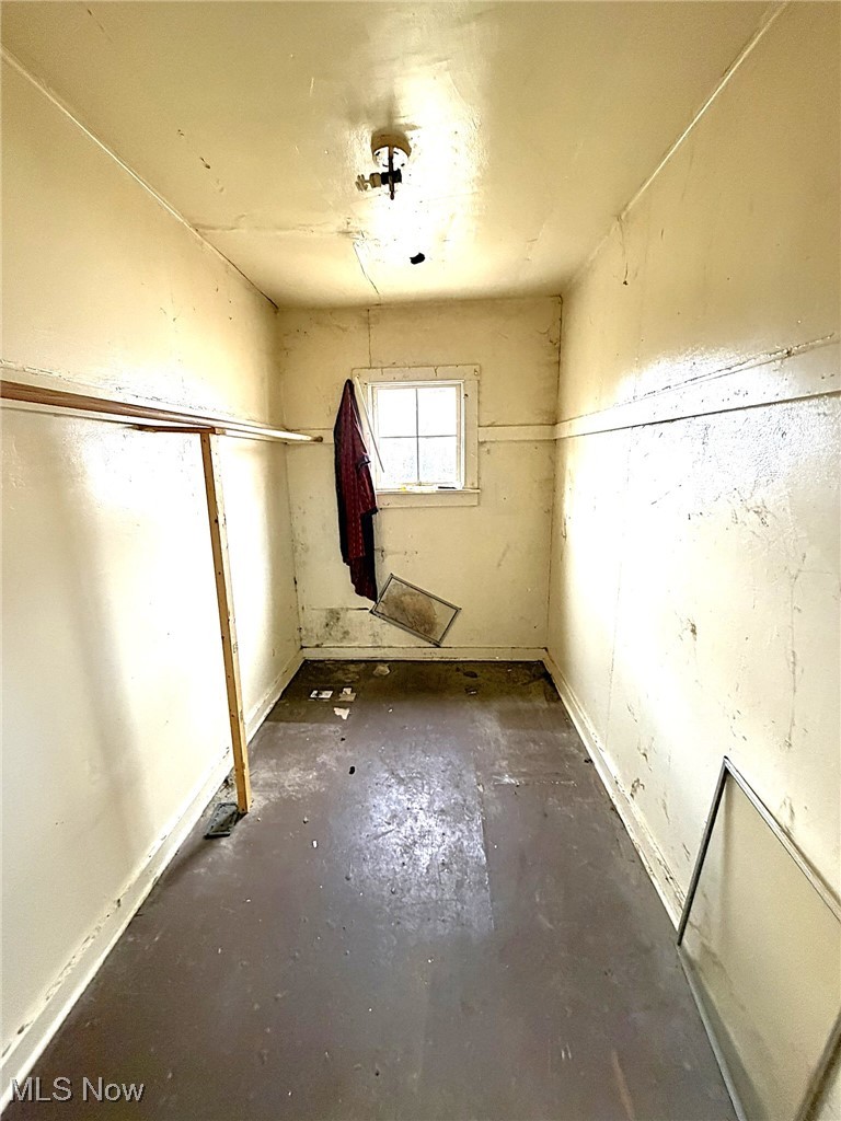 Dr E Ashtons Mapelwood Add - Residential