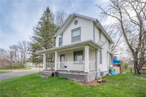 Tiny photo for 1033 Walnut Avenue, Alliance, OH 44601 (MLS # 5221931)