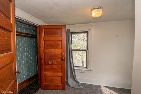 Tiny photo for 1033 Walnut Avenue, Alliance, OH 44601 (MLS # 5221931)