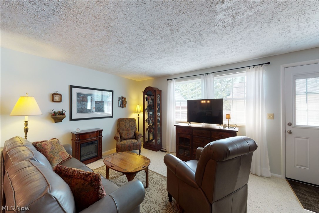 Western Reserve Condo 12a1 - Residential