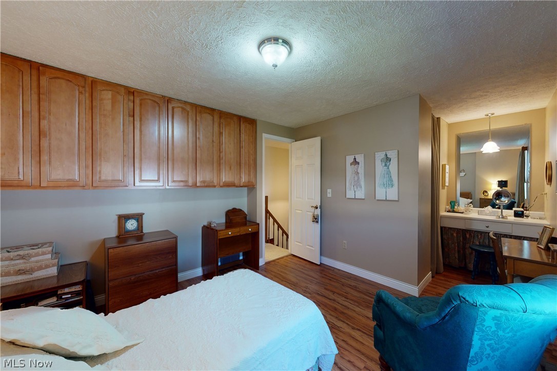 Western Reserve Condo 12a1 - Residential