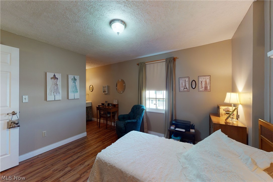Western Reserve Condo 12a1 - Residential