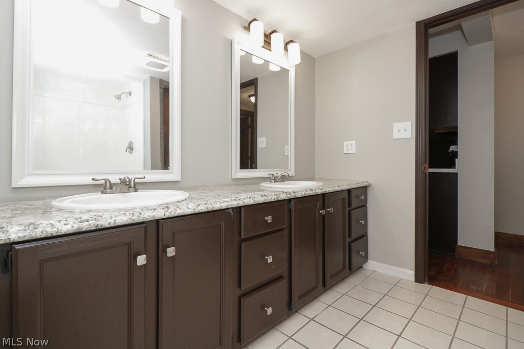 Aurora - Residential