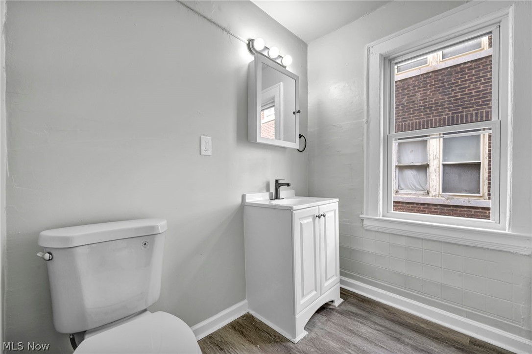 Adams Realty Co 04 - Residential Income