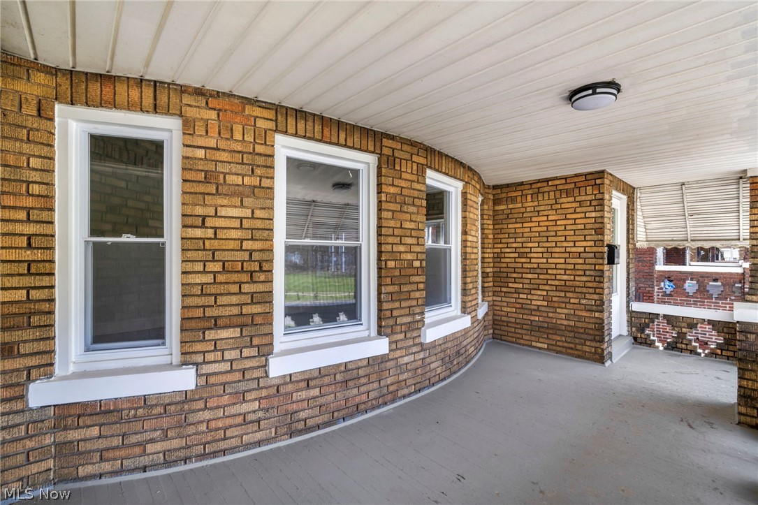 Adams Realty Co 04 - Residential Income