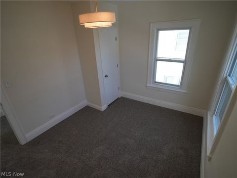 Tiny photo for 3043 W 111th Street, Cleveland, OH 44111 (MLS # 5190604)